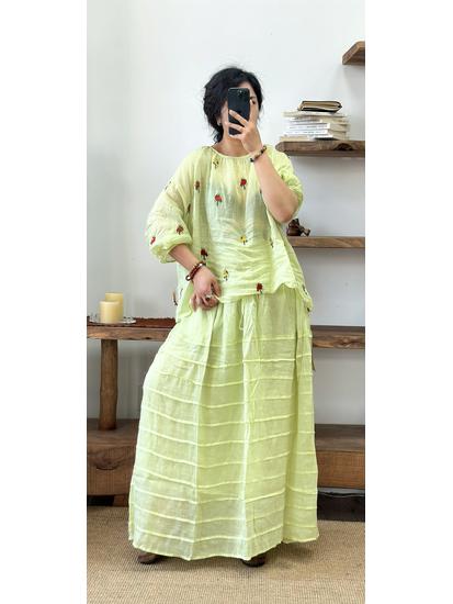 

2026 Summer Women s Korean Style Linen Casual Suit: Round Neck Embroidered Shirt + Skirt One Size