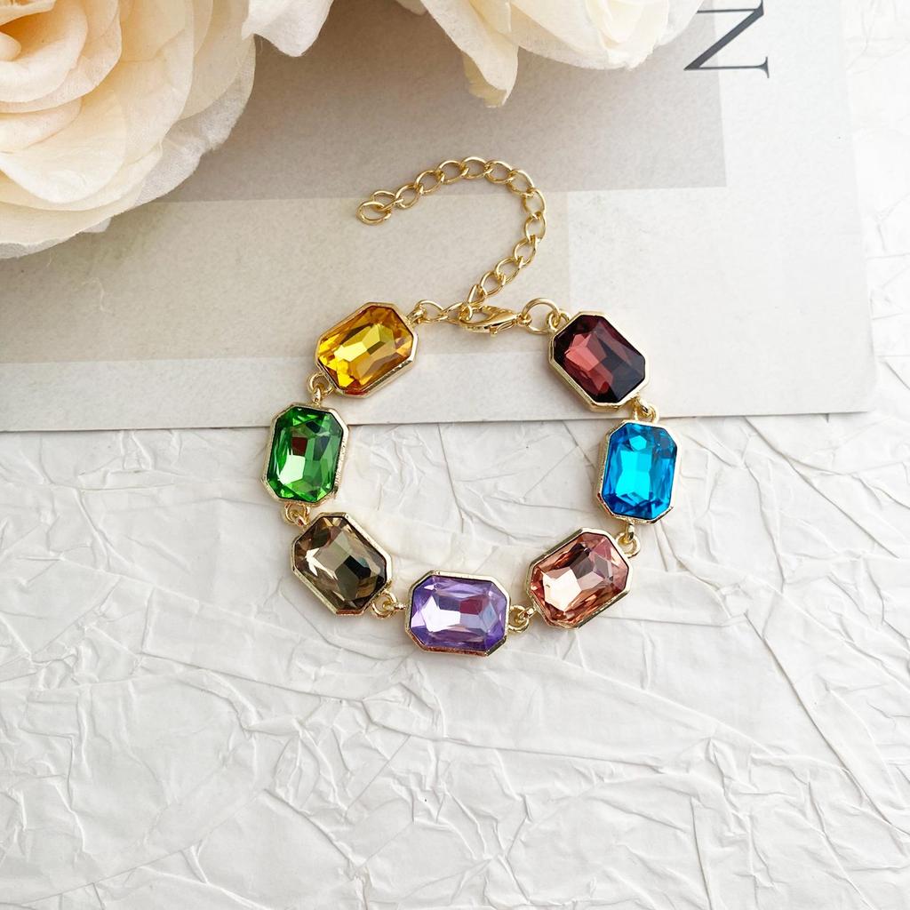Spring/Summer Colorful Diamond Choker - Women's High-End, Versatile Design Clavicle Necklace