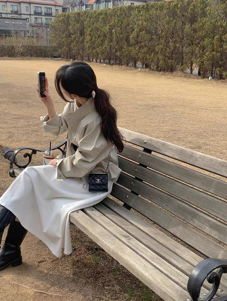 Women's Korean Chic Motorcycle Jacket: Versatile Zippered Long-Sleeve in Spring/Autumn Style