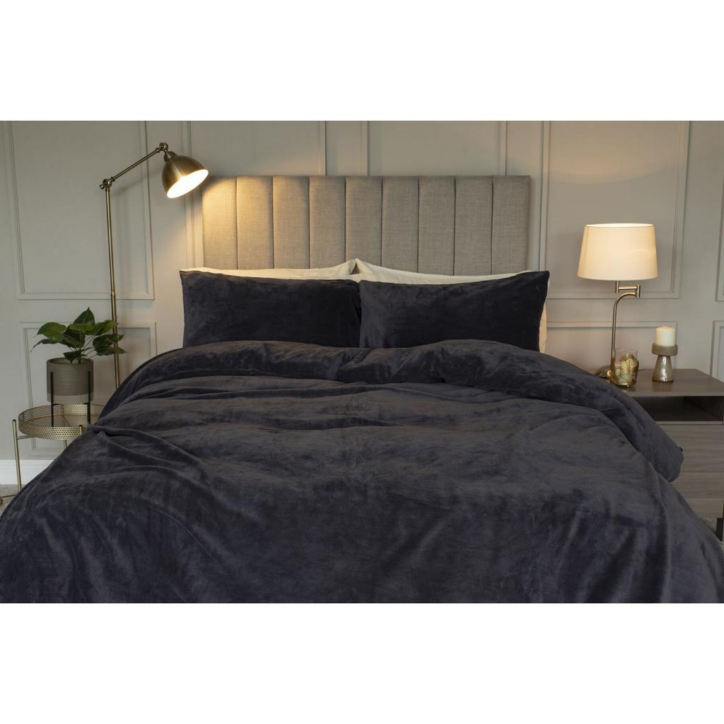 Heat Holders Plain Duvet Cover Set