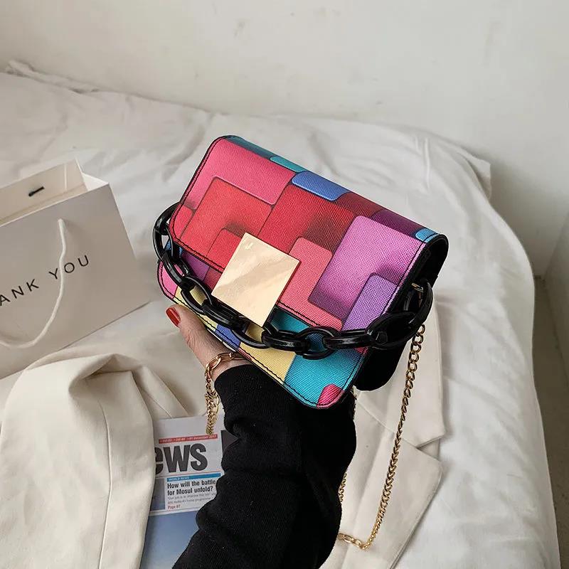 

Женская винтажная портативная сумка, универсальная сумка на одно плечо с наклоном через плечо, женская сумка контрастного цвета, маленькая квадратная сумка на цепочке 16*7*12cm