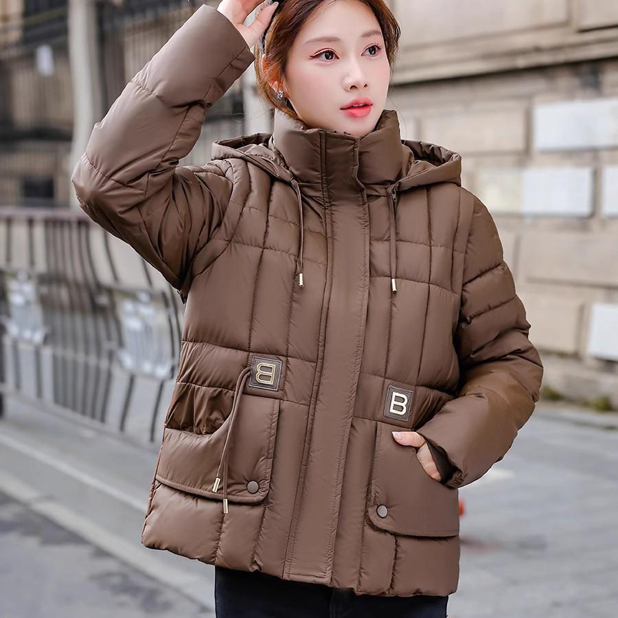 Small Winter Clothing 2025 New Removable Sleeve Design Sense Short Cotton Clothing Women's Thin Fashion Top Jacket