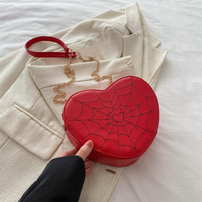 Fashion Retro Shoulder Bag Fashion Retro Love Bag Women's Spring New Simple Fashion Crossbody Bag Women's Bag