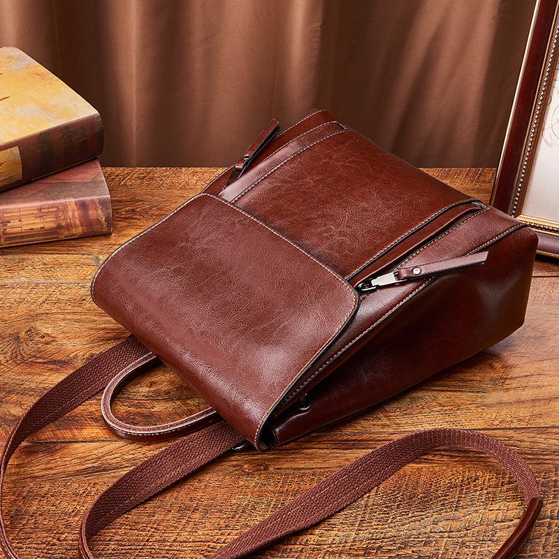 2025 Autumn/Winter Women's Genuine Leather Waterproof Backpack - Simple, Versatile for Travel, School, and Business