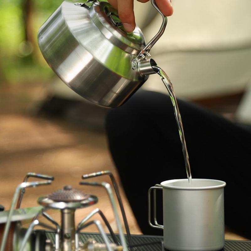 Outdoor Stainless Steel Kettle Locking Handle Camping Hung Pot Portable Coffee Pot Picnic Cooker 900Ml Teapot Kettle