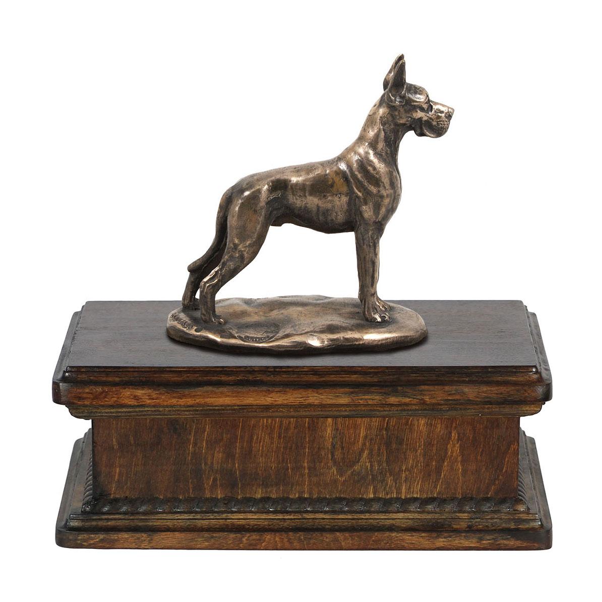 

Great Dane I - urn for dog ashes, classic urn with a statuette, elegant urn with a dog by Art-Dog brand