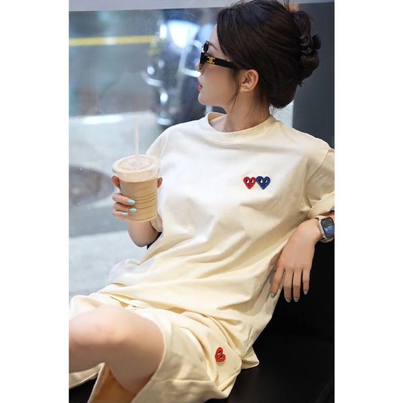 

Женский летний ленивый стиль комплект из двух предметов: Топ с вышивкой в виде сердца с короткими рукавами и свободные длинные брюки. 2XL