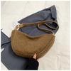 IELGY Autumn Winter Big Bag Fashionable Popular One-Shoulder Large-Capacity Class Commuter Cross-Body Dumpling Bag
