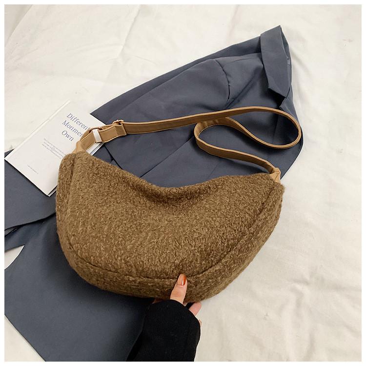 IELGY Autumn Winter Big Bag Fashionable Popular One-Shoulder Large-Capacity Class Commuter Cross-Body Dumpling Bag