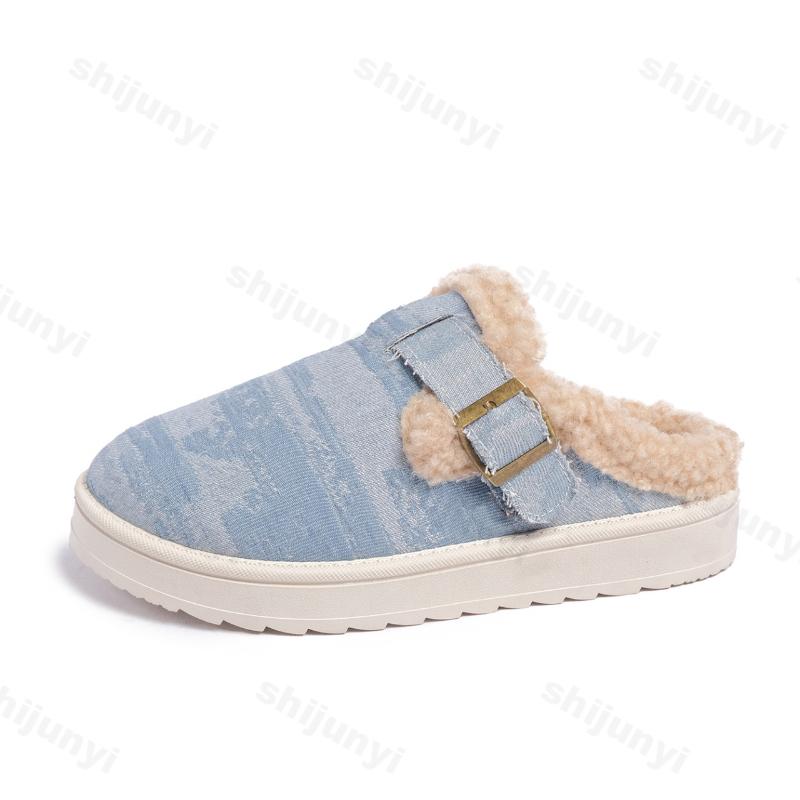 Fashion Large Size Women's Shoes 2025 Winter New Fashion Buckle Strap Plush Casual Flats Comfortable Thicken Warm Non Slip Cotton Shoes