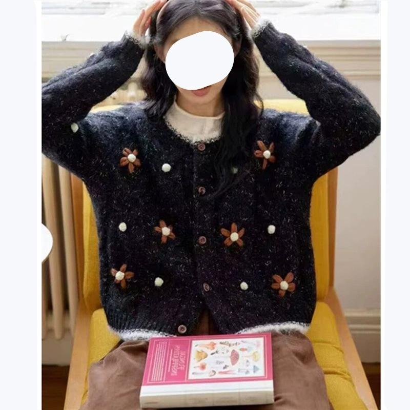 

Осень и зима новый вышитый свитер куртка свободный и нежный вязаный кардиган цветок круглый вырез мягкий восковой average size