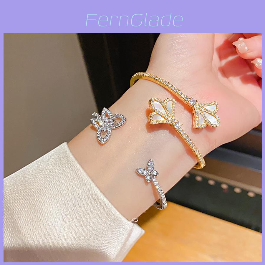 Vintage Zircon Iris Flower Open Bangle Bracelet For Elegant Fashion And Daily Wear