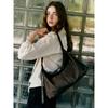 Seli Shoulder Bag Nylon Lw5ae4660 Lv