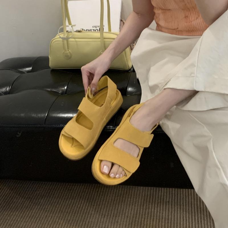 

In the summer of 2025, the new thick-soled one-word with Velcro beach sandals for women s casual open-toe heightening Roman shoe trend 39 абрикосовый