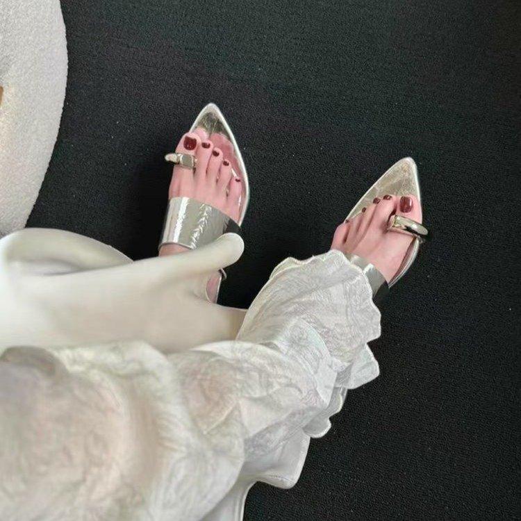 French Metal Buckle Silver Casual Toe Slippers Slope Heel Flat Sandals Women's 2025 Spring and Summer New Cool Slippers