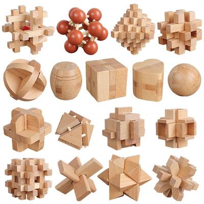 Set Puzzle IQ Lucchetto di Luban Educativo per Bambini: Giocattolo da assemblare per alleviare lo stress