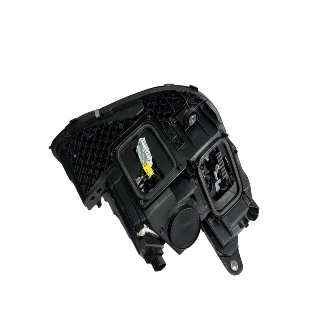 Headlight R 2139069604 for Mercedes-Benz W213.