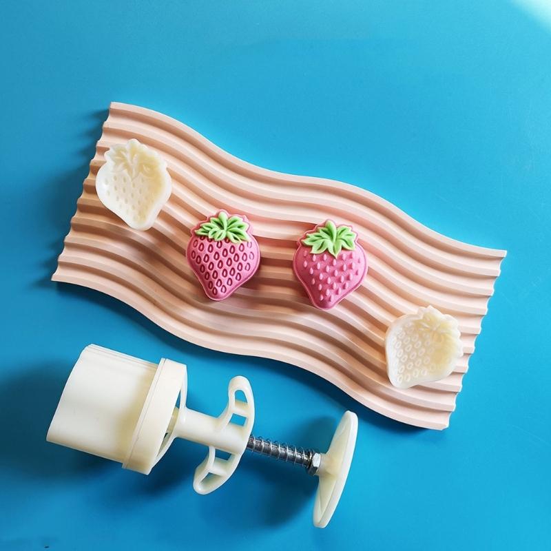 Strawberry- Mung Bean Cake Mould Set Cake Model Printed with Embossed Ice-skin Pastry Baking Tool Cookie Dessert Cutter