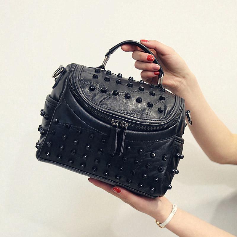 2026 Sheepskin Handbags Women's Rivet Design Single Shoulder Bag Luxury Designer Brand Crossbody Bags Sac Female Shopping Bags