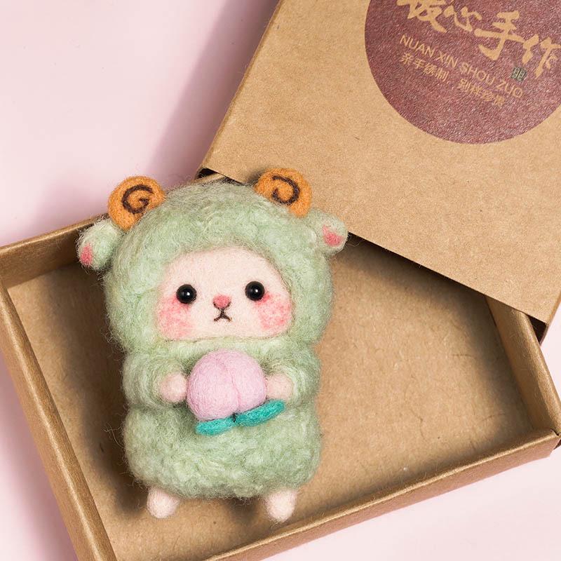 Kit Artizanal DIY Oaie din Pâslă de Lână - Ornament Handmade & Antistres