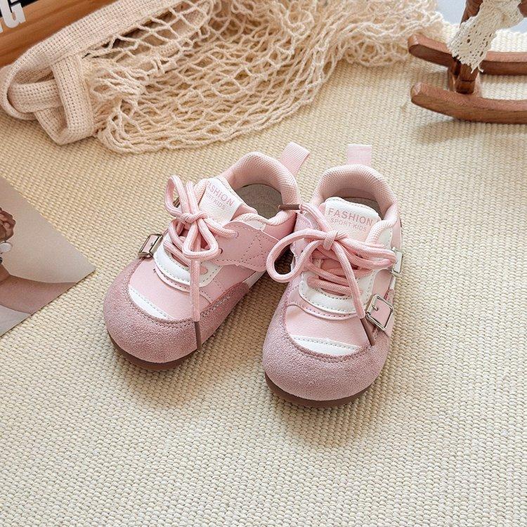 

Korean version of girls shoes 2025 spring and autumn new Forrest Gump shoes boys sports shoes casual shoes non-slip soft-soled baby shoes 34 yards inner length 20.4cm розовый