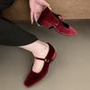 Fashion New Fashion Buckle Strap Ladies Flats Mary Janes Shoes Female Designer Shallow Footwear Silk Women Flat With Shoes Red