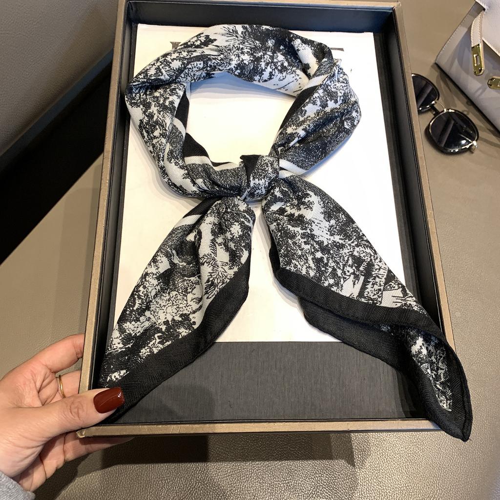 High-end Herringbone Silk Cotton Silk Scarf Women's Spring and Autumn New Versatile Decorative Scarf Shawl Fashion Printed Small Square Scarf