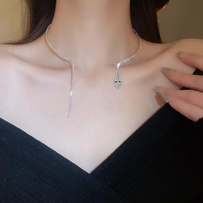 Oděvní doplňky Hadí klíční kosti Řetízky Hadí choker Přívěsek Párty Večerní šaty