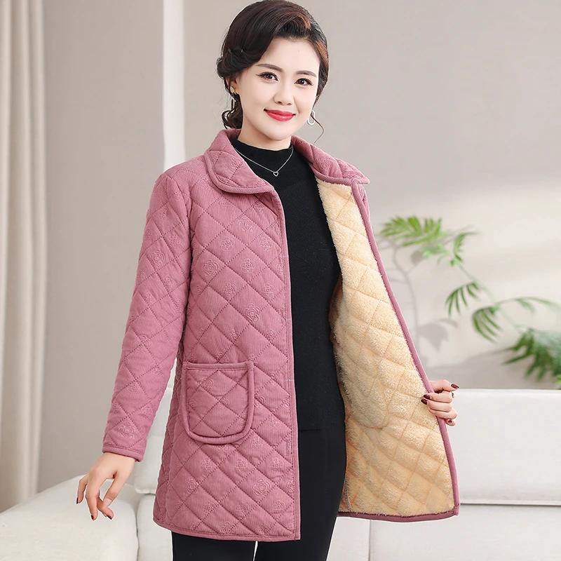 Abrigo acolchado de algodón para mamá Otoño Invierno Nuevo Chaqueta cálida de terciopelo medio Chaqueta de longitud media para mediana edad