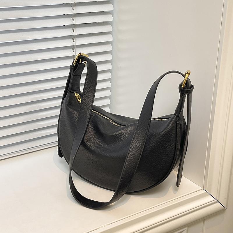 Women's new trendy crossbody bag shoulder bag solid color crescent bag fashiable versatile commuting bag