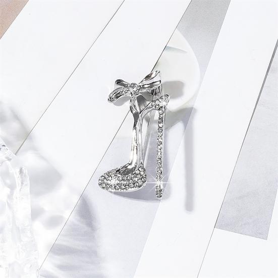 jijijing Brooch Pin, High Heels Bow Shape Lapel Pin with Sparkling Rhinestones, Women Badge for Suits Coats Bags Accessories