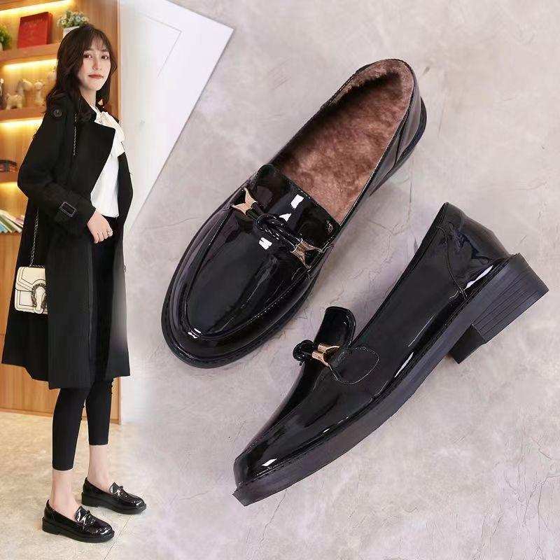 British Style Low-Heeled Black Leather Loafers for Women - 2025 Spring/Autumn: Soft-Faced, Soft-Soled, Thick-Cotton, Versatile Shoes.