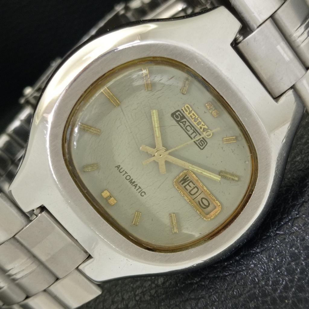 

ПОДЛИННЫЕ ВИНТАЖНЫЕ МУЖСКИЕ ЧАСЫ SEIKO 5 ACTUS AUTOMATIC JAPAN 7019A a702122-5 R208-a702122