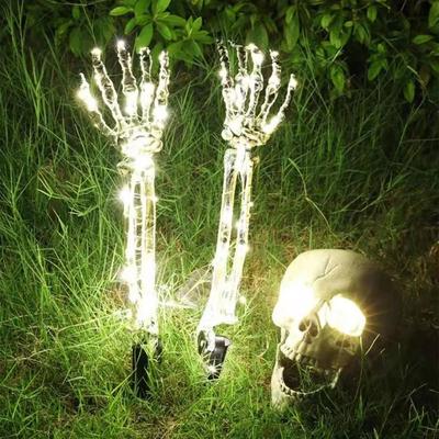 Exquisite beleuchtete Skeletthand-Requisiten LED Handgefertigte Geist-Skeletthand-Lampe Wetterfest Realistische Halloween-Dekorationslichter