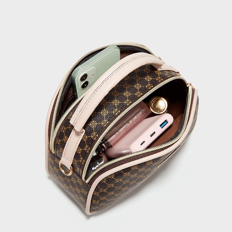 Small Bag Women's New Trend Fashion Printed Small Square Bag Messenger Bag Single Shoulder Camera Handmade Bag