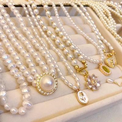 Vintage, Fashionable, Natural Stone Necklace, Fashionable, Light Luxury Collarbone Chain, High-end Sense Necklace Gift