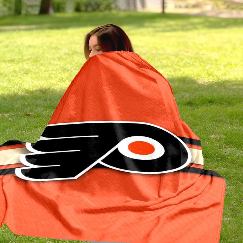 Flyers Hockey Team Flannel Fleece Blanket Cozy Warm Throw Blanket For Couch Bed Travel All Season Use