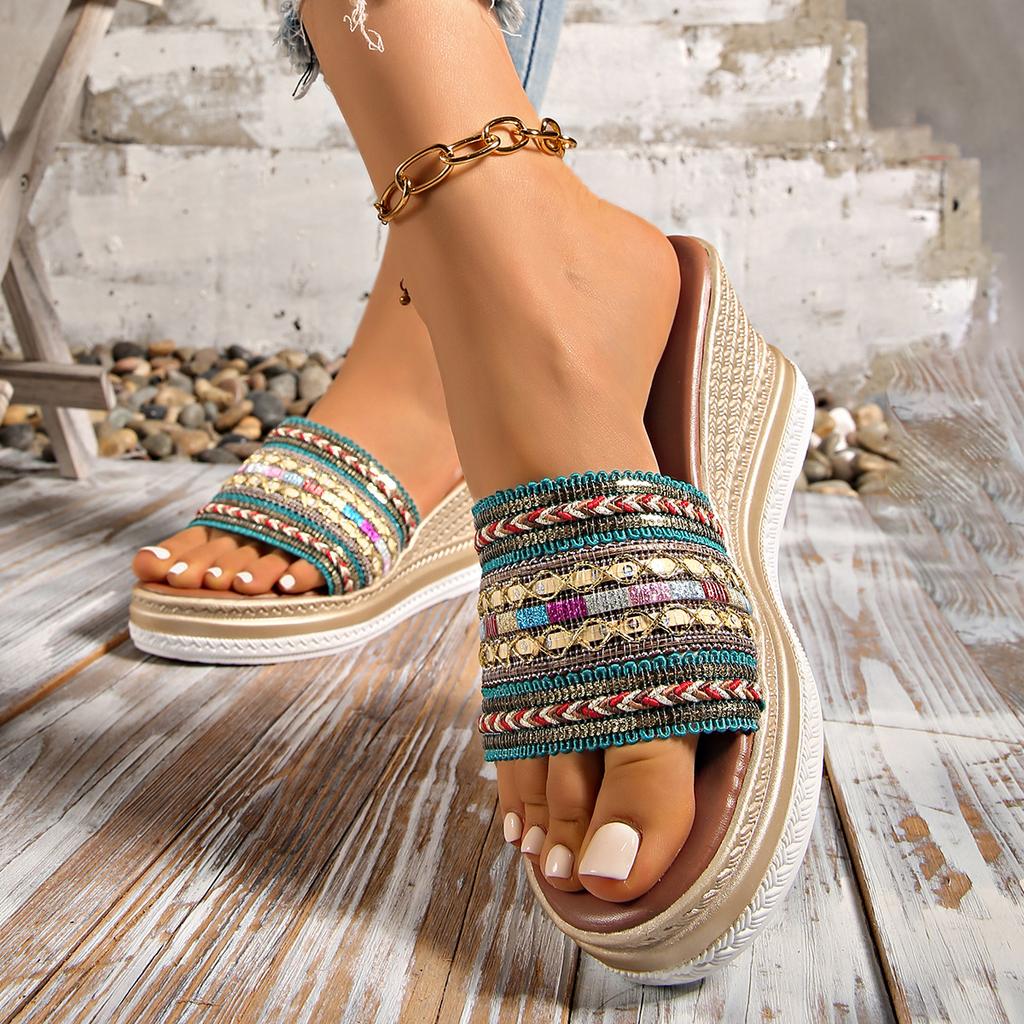 Women's Chunky-Soled Flip-Flops with Wavy Patterned Colorful Woven Straps and Round-Toe Straight-Cut Design