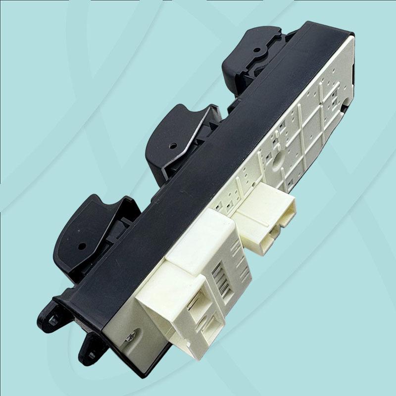 Toyota Hilux Surf Right-Hand Electric Window Switch (Part No. 84820-35050)