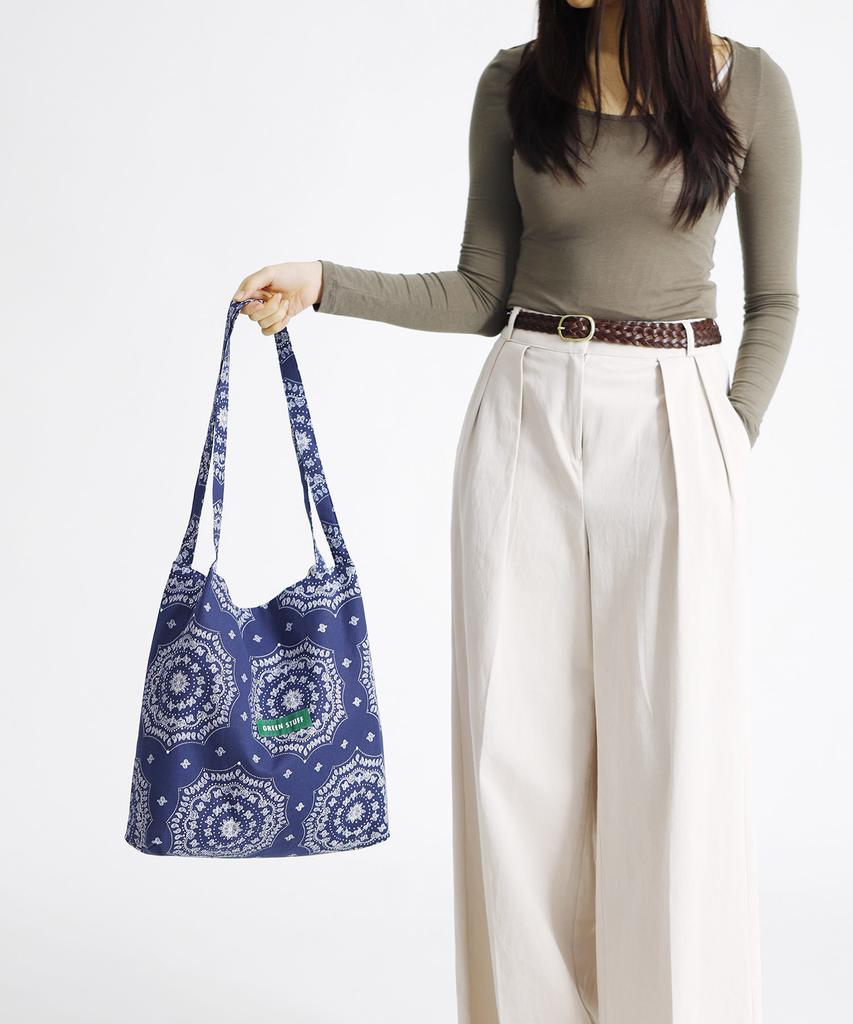 Green Stuff Effortlessly Boxy Shopper Bag 53 Paisley - Navy