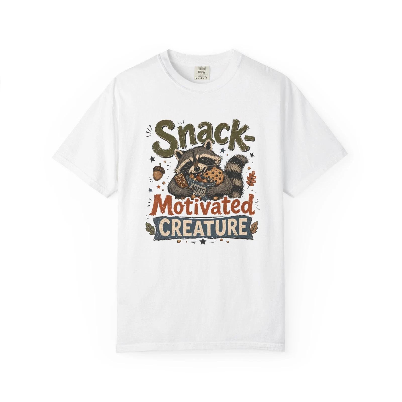 

Snack Motivated Creature T-T-Shirt | Raccoon Cookie Illustration XL