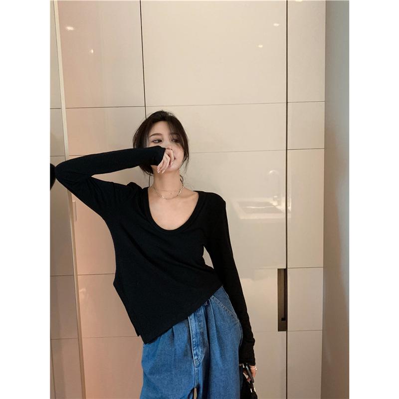 

Women s Slim Fit Long-Sleeve White T-Shirt - Stylish Low Collar, New for Autumn 2024 L чорний