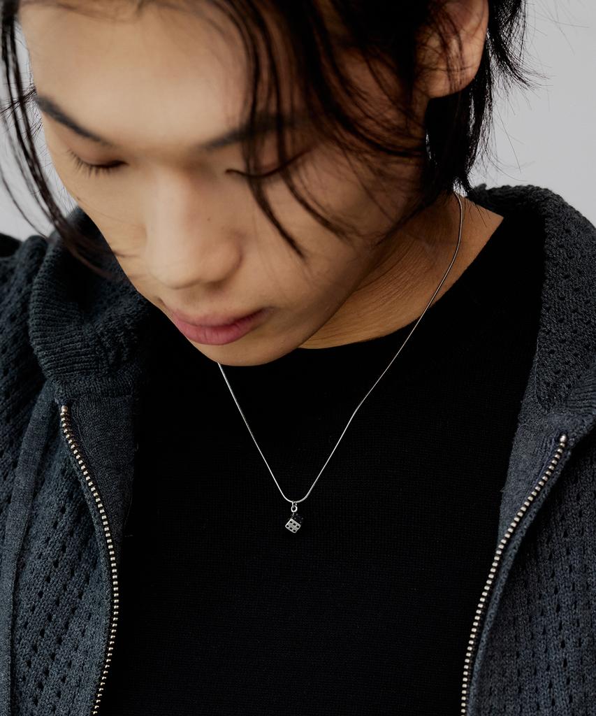 Silvertag Stn-26Ss6 Dice Necklace