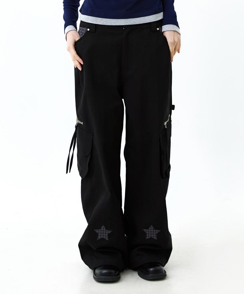 Awoseiawo Star Check Color Block Studded Cargo Pants Black