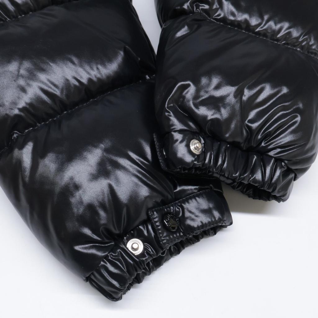 Moncler 24 Year Old BARANTE Nylon Hooded Down Jacket Jacket 3 blackUsed