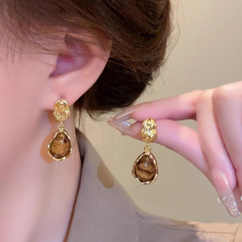 Retro Hong Kong Style Earrings Women's Light Luxury High-end Sense Niche Autumn and Winter Earrings Earrings