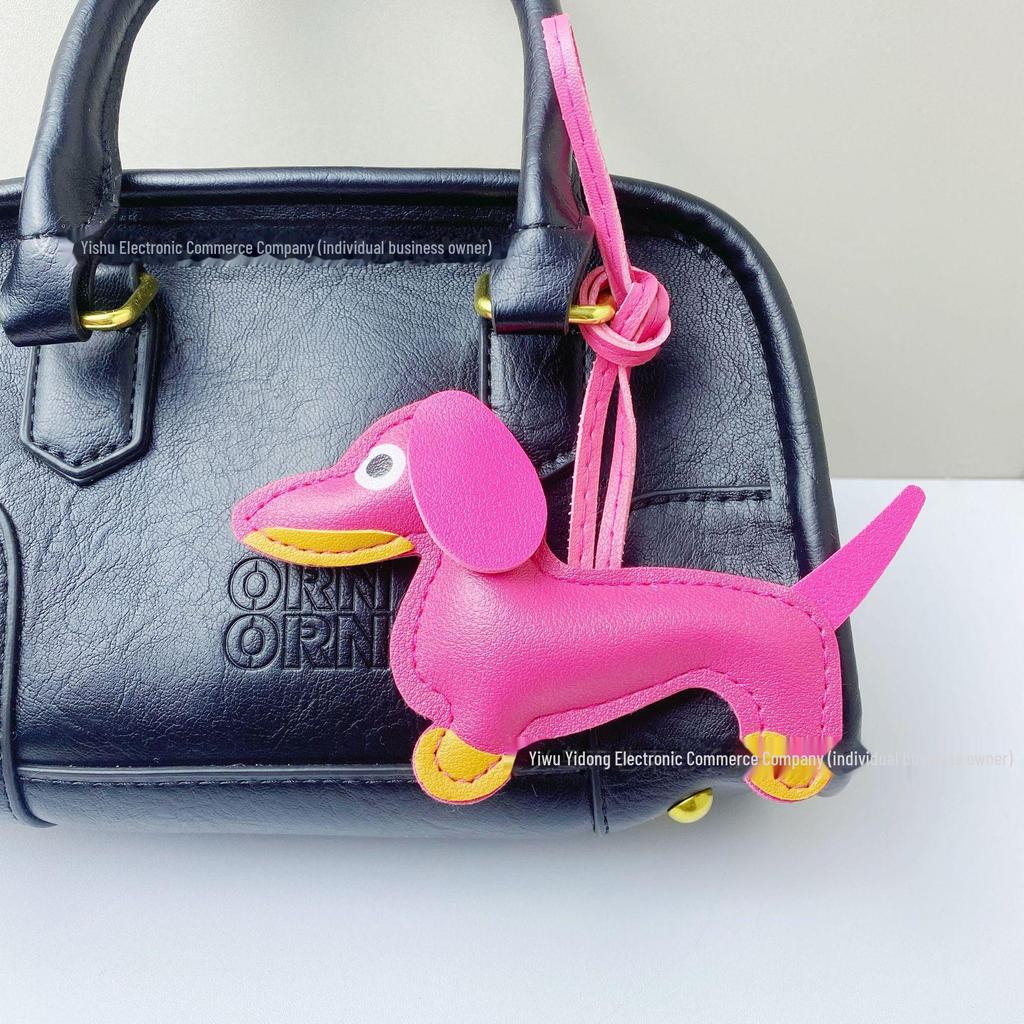 Dackel-Schlüsselanhänger aus PU-Leder: Niedliches grenzüberschreitendes Autozubehör und kreatives Taschenornament.