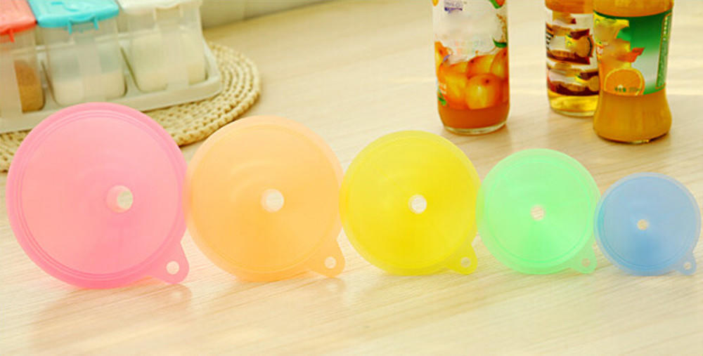 5 Stück bunte Plastiktrichter Klein Mittel Groß Vielfalt Flüssigkeit Öl Küchenset