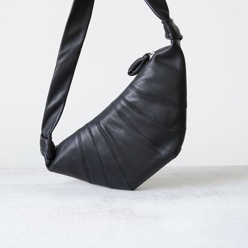 

Высокая мода Супермягкая высококачественная овчина круассан повседневная большая вместимость сумка-мессенджер на грудь из натуральной кожи женская сумка 35x5x16cm чёрный