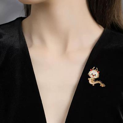 Fashion Brooch, Diamond Studded Brooch, Suit Brooch, Accessories